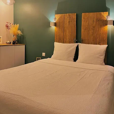 ベッド・アンド・ブレックファスト La Reverie Rezé